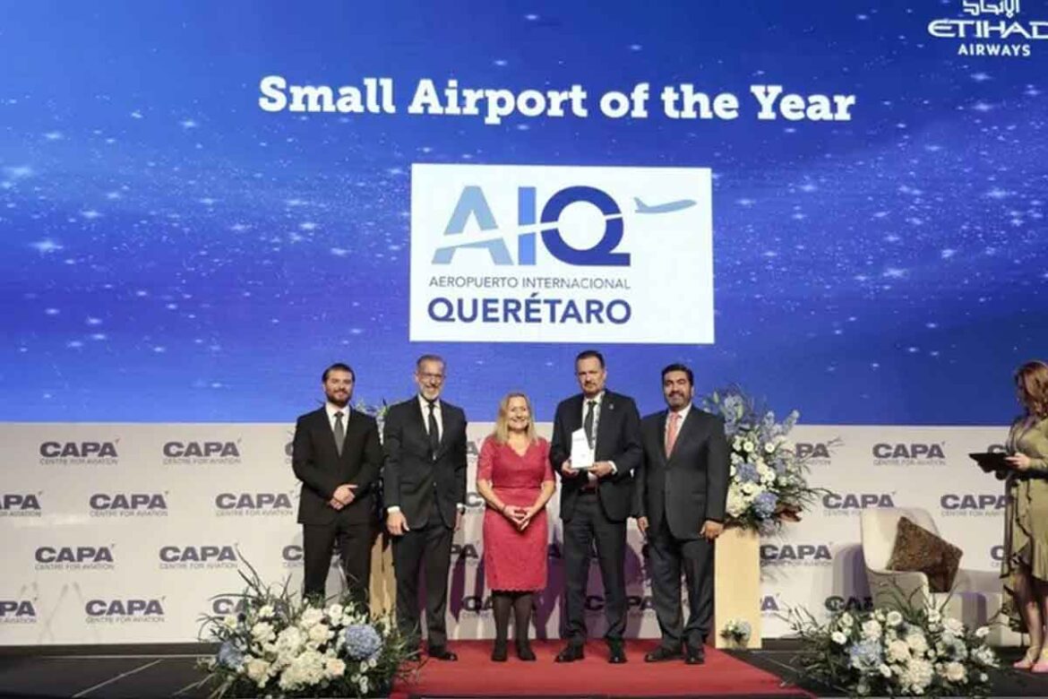 Distinguen al AIQ como Aeropuerto Regional del año