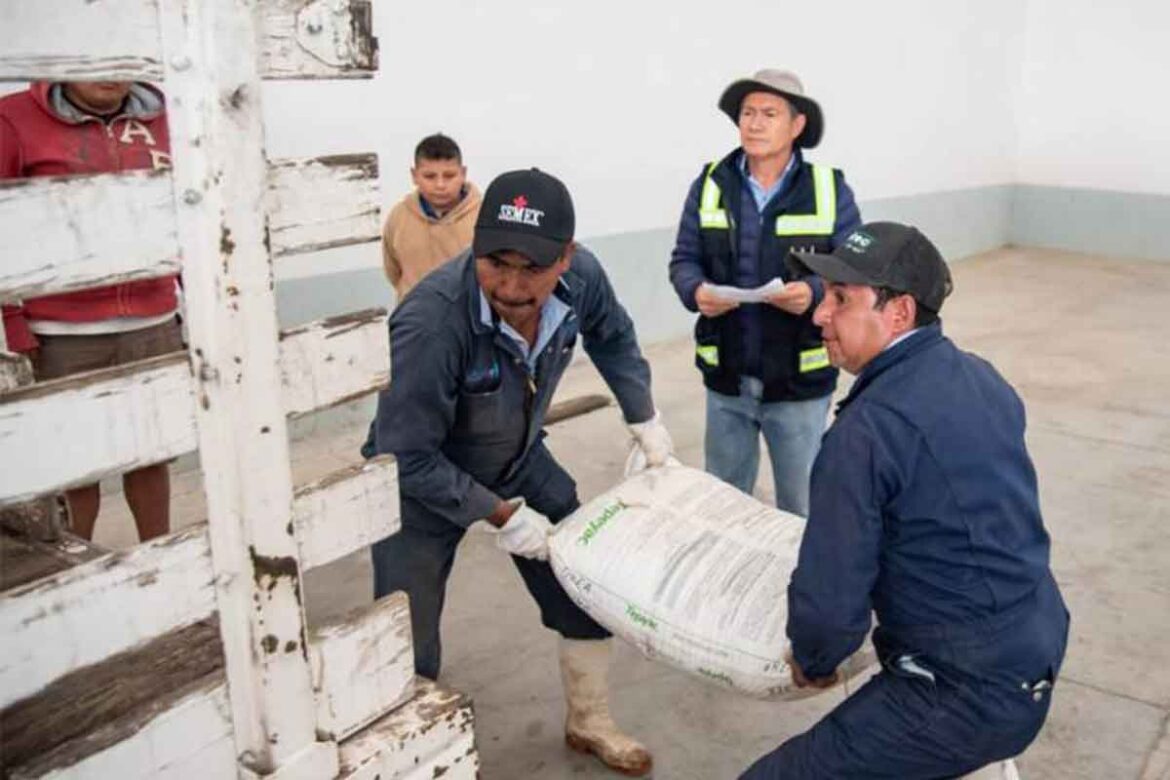 El Marqués entrega cultivos a productores del campo