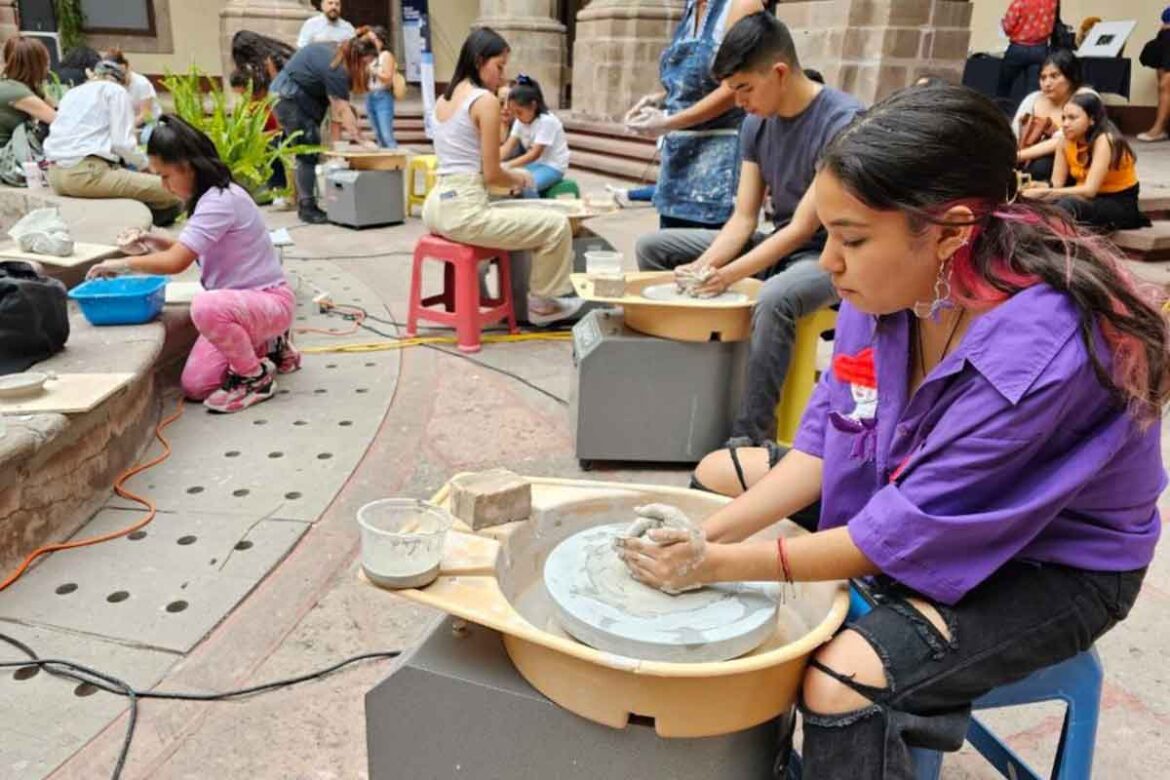 Presentan programa de actividades en el CEART