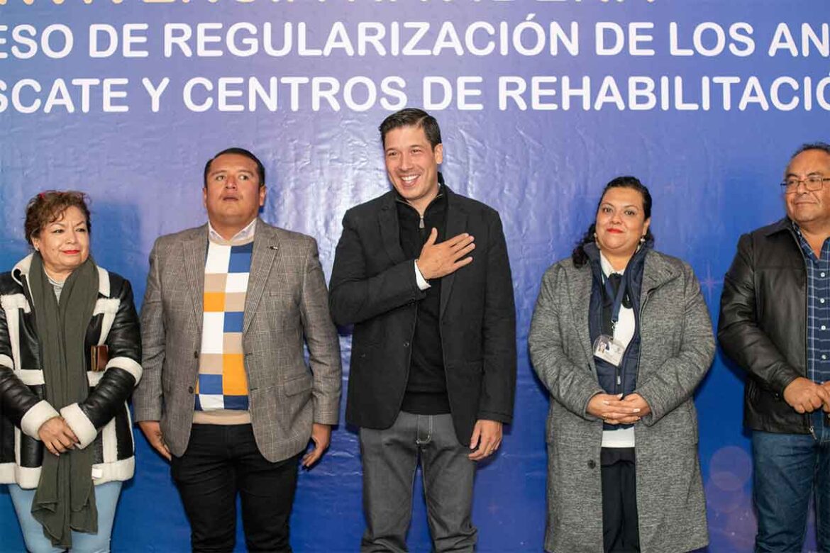 Rodrigo Monsalvo encabeza anuncio en El Marqués