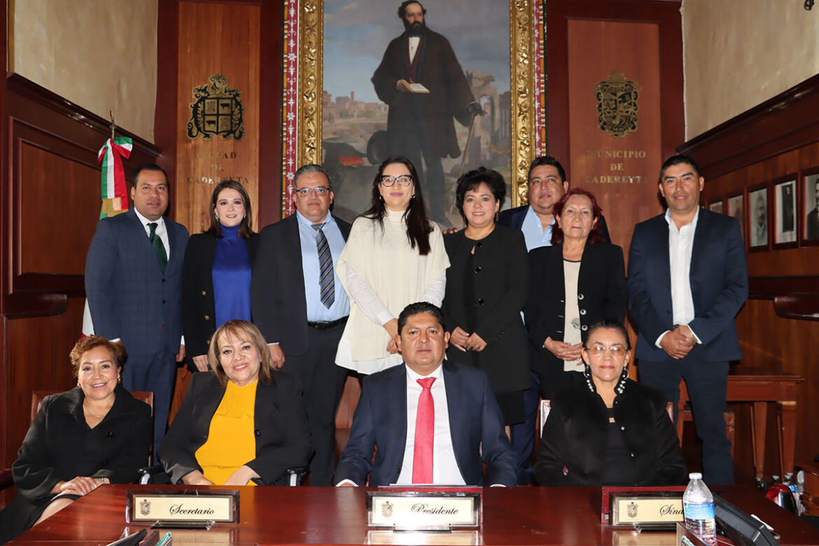 Cadereyta celebra al estado de Querétaro