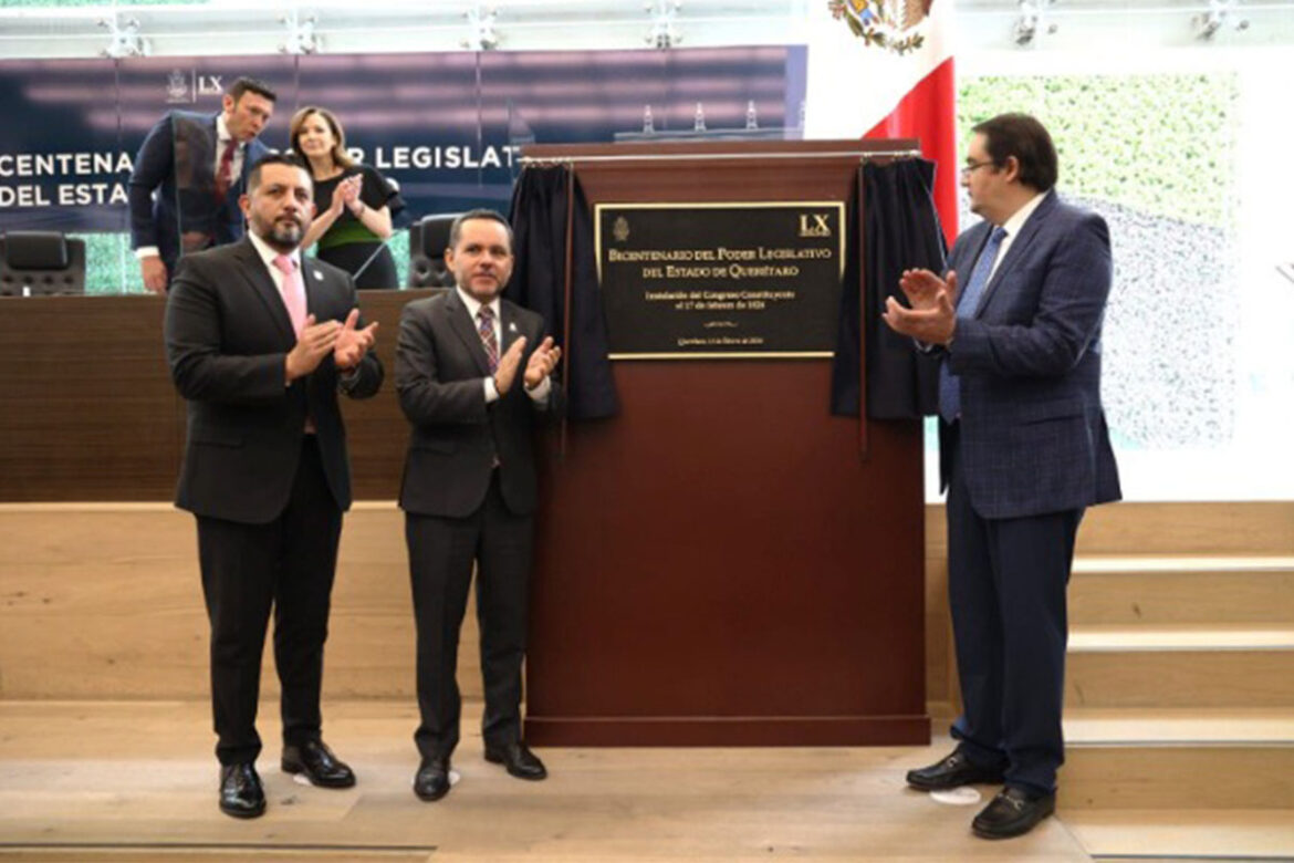 Conmemoran el ‘Bicentenario del Poder Legislativo del Estado de Querétaro’