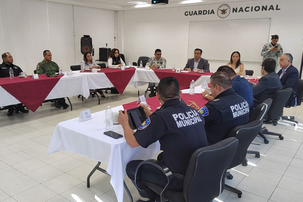 Participa Luis Nava en reunión sobre seguridad