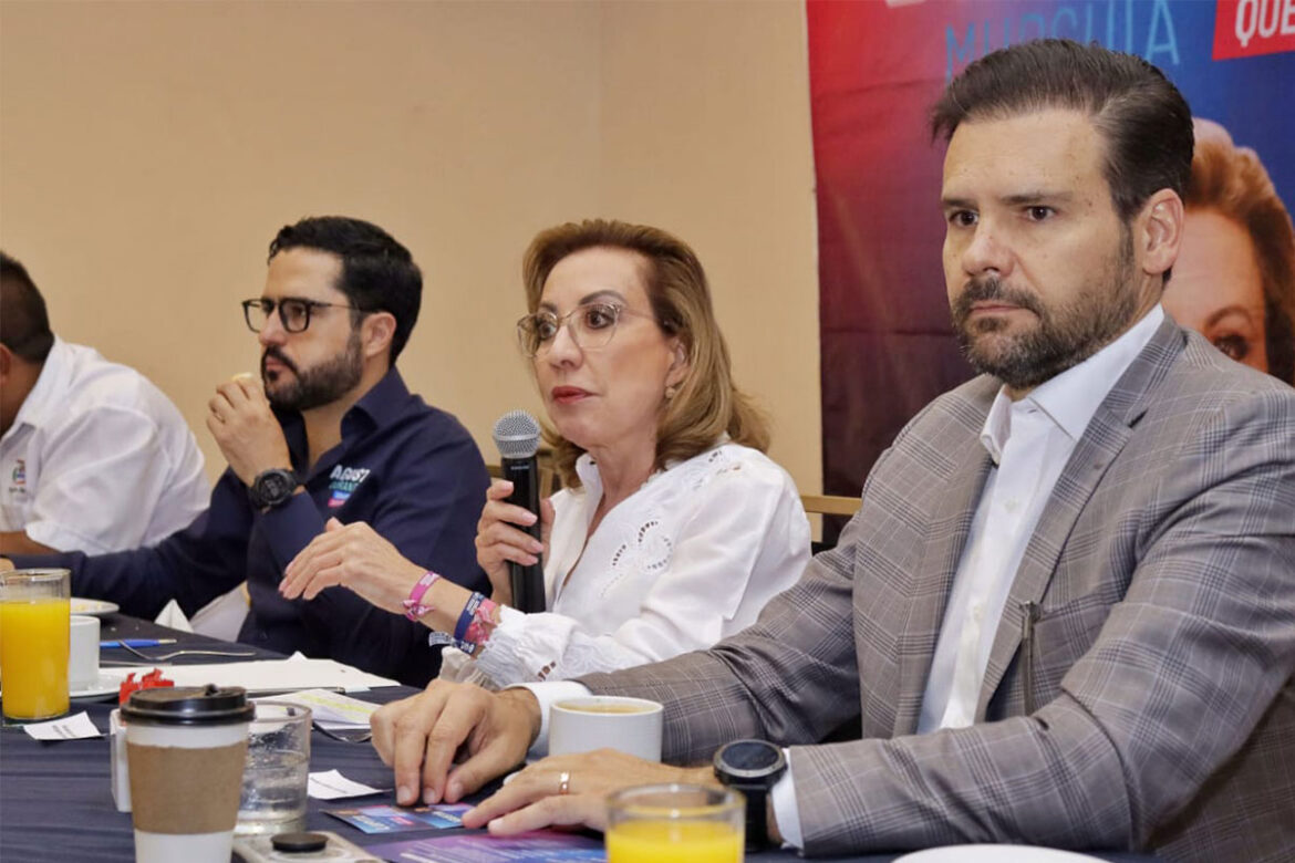 Se reúnen Lupita Murguía y Agustín Dorantes con la Canacar