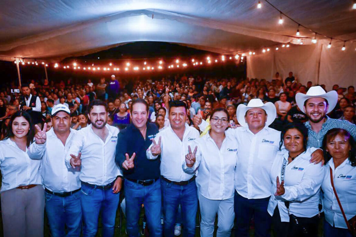 Jairo Morales presenta su agenda para mujeres de Huimilpan