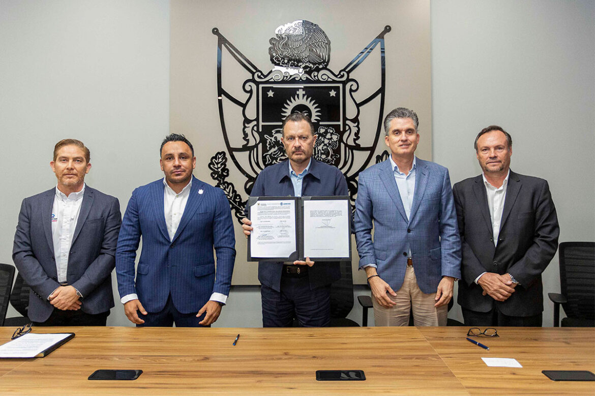 Firman convenio para garantizar el acceso al agua en el estado