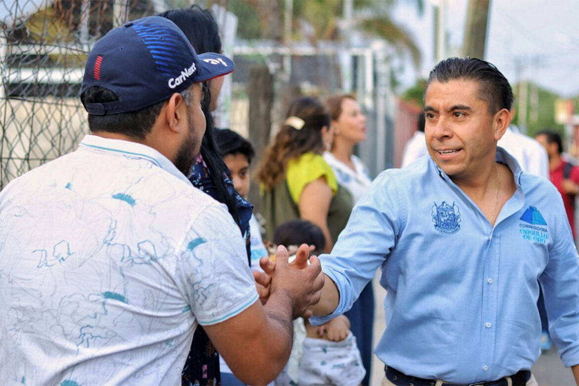 Inaugura Roberto Sosa rehabilitación en colonia Las Flores