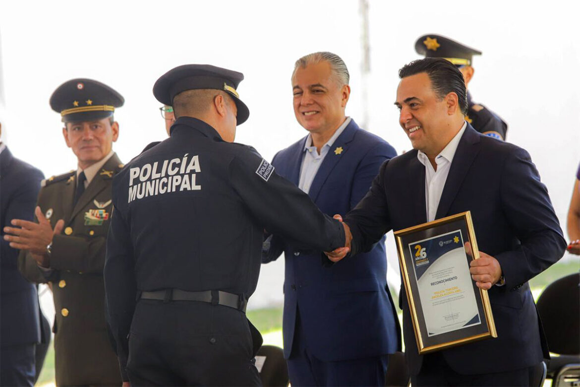 Encabeza Luis Nava aniversario de la Secretaría de Seguridad Pública