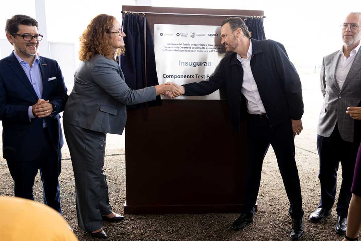 El gobernador de Querétaro, Mauricio Kuri González, inauguró el Laboratorio de Pruebas de Componentes Aeroespaciales