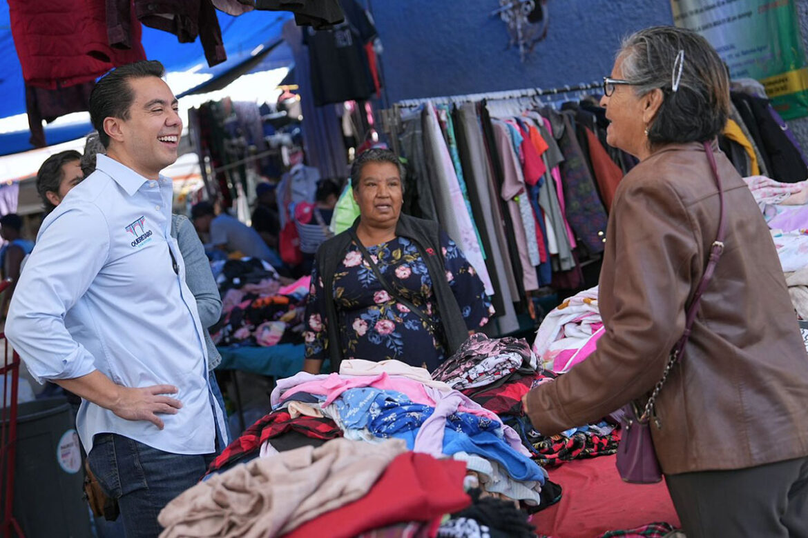 'Felifer' Macías se compromete a dignificar tianguis y mercados