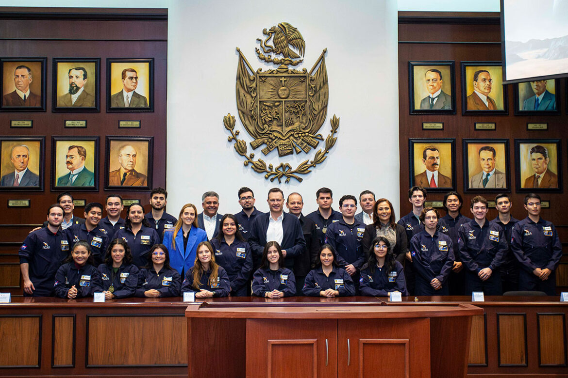 Kuri impulsa 'Contigo, Querétaro Digital te lleva al Espacio'