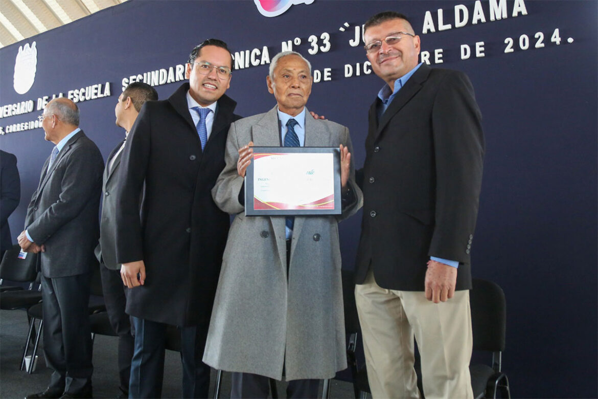 'Chepe' Guerrero anuncia rehabilitación en escuela secundaria