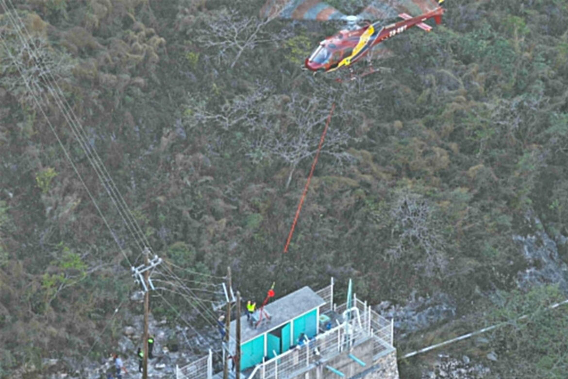 Coordinan traslado de equipamiento para pozo del Sistema de Agua
