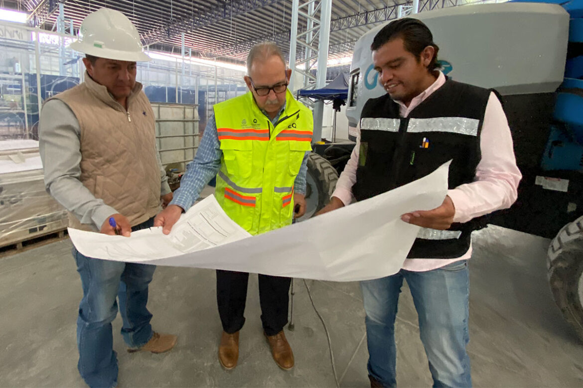 Supervisa titular del IFEQ obra en la UNAQ