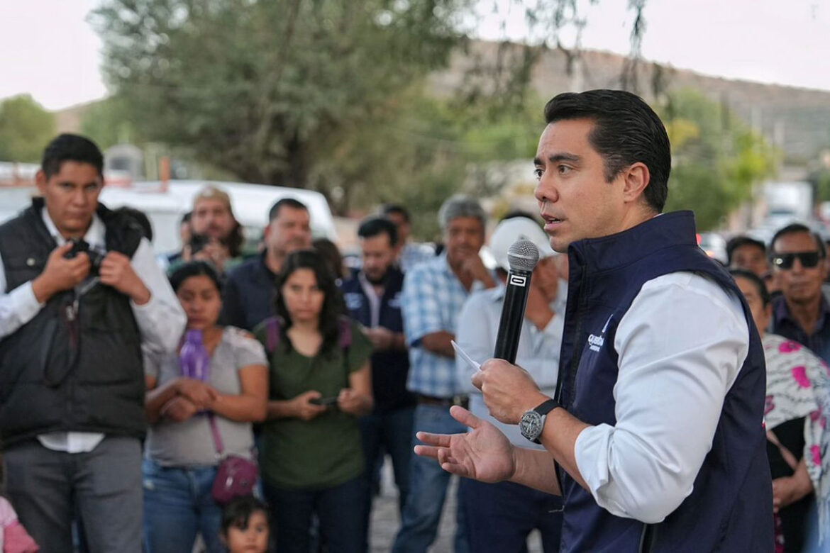 Vamos con acciones concretas en Santa Rosa Jáuregui: 'Felifer'