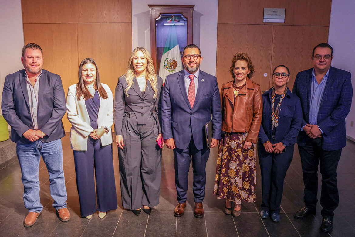 Gobierno de Querétaro presenta iniciativa en materia de redes sociales