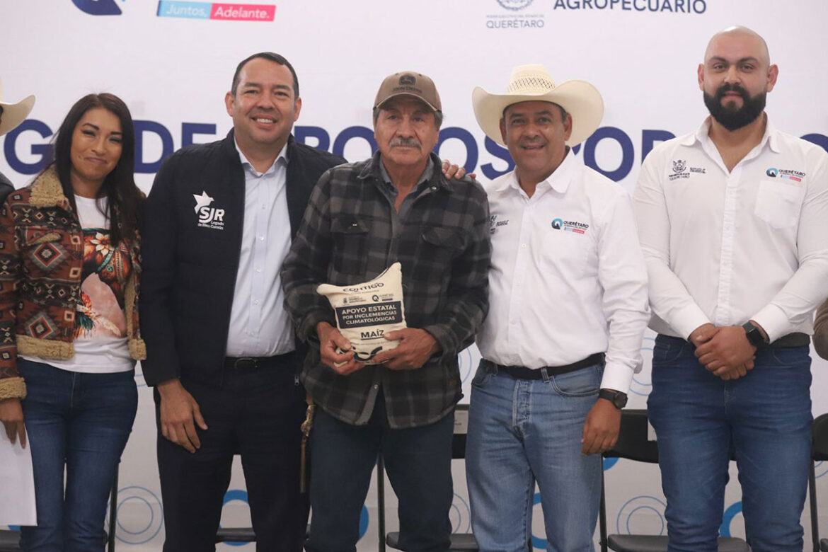 Sedea entrega maíz para consumo humano en San Juan del Río