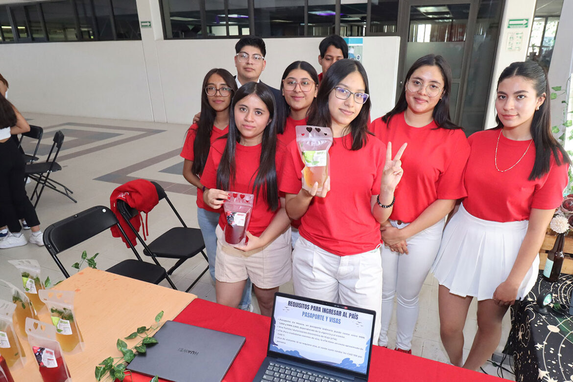 Estudiantes de UT San Juan promueven Expo Negociación Intercultural