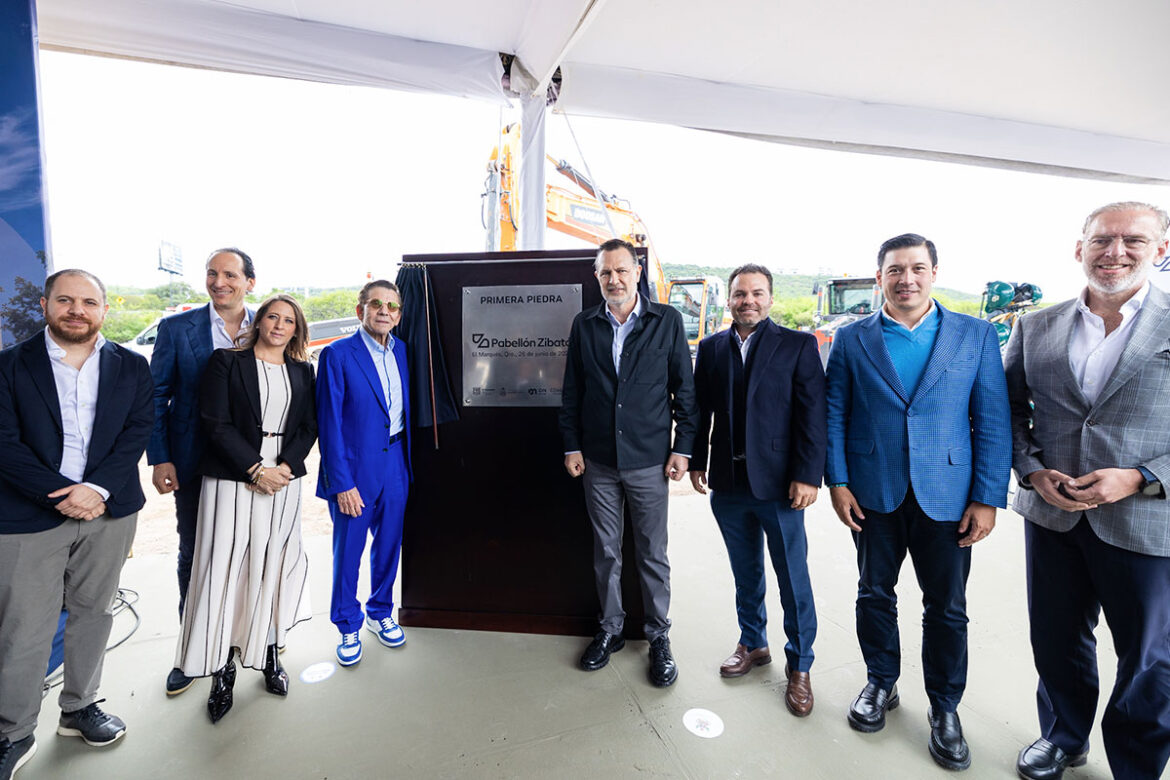 Kuri asiste a la colocación de la primera piedra de Pabellón Zibatá