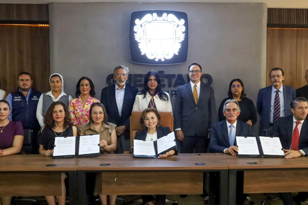 Notarios y municipio de Querétaro signan acuerdo de colaboración