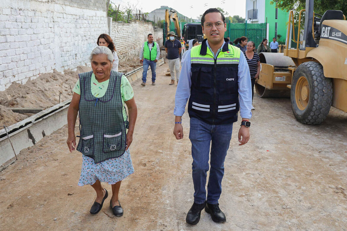 'Chepe' Guerrero supervisa obras de urbanización