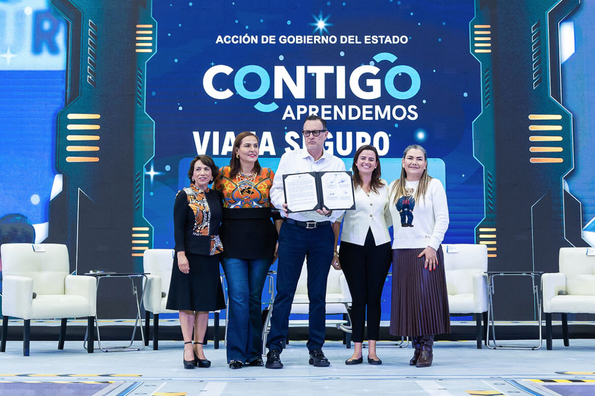 https://elvespertino.mx/municipio-de-queretaro/2025/09/felifer-macias-presenta-el-festival-de-comunidades-extranjeras/