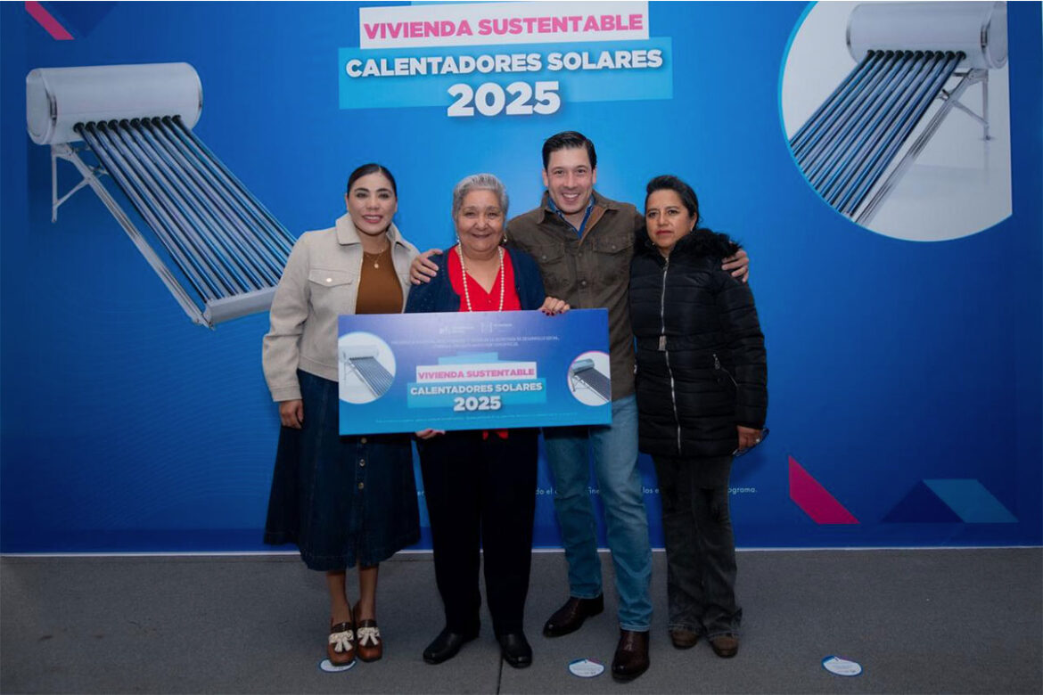 A través de este programa se impulsa el bienestar familiar con la entrega de calentadores solares en El Marqués