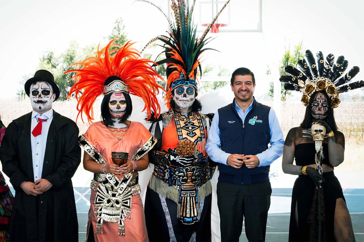 Celebra UTC el Día de Muertos con arte, ciencia y tradición mexicanaCelebra UTC el Día de Muertos con arte, ciencia y tradición mexicana
