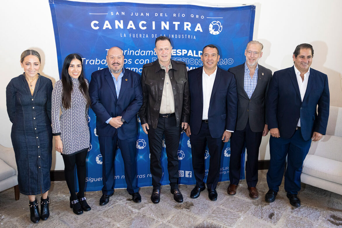 Kuri distingue a empresarios de San Juan del Río
