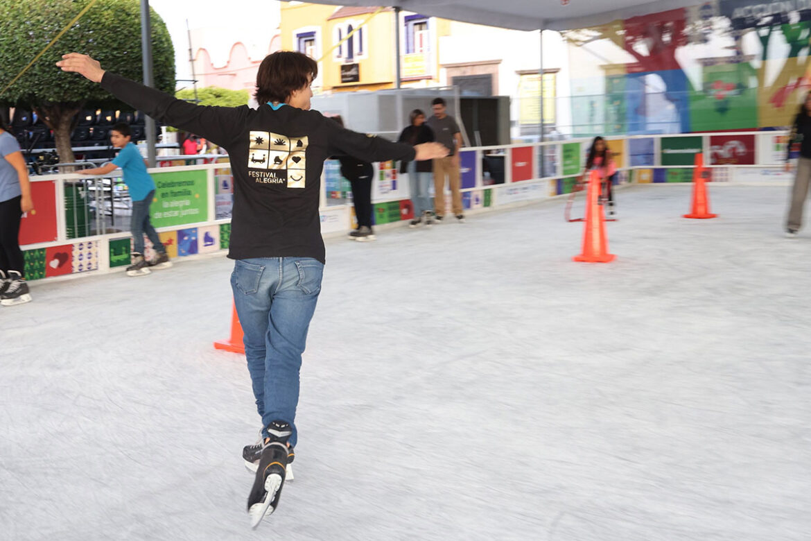 Continúan en operación las Pistas de Hielo del Festival Alegría Contigo 2025