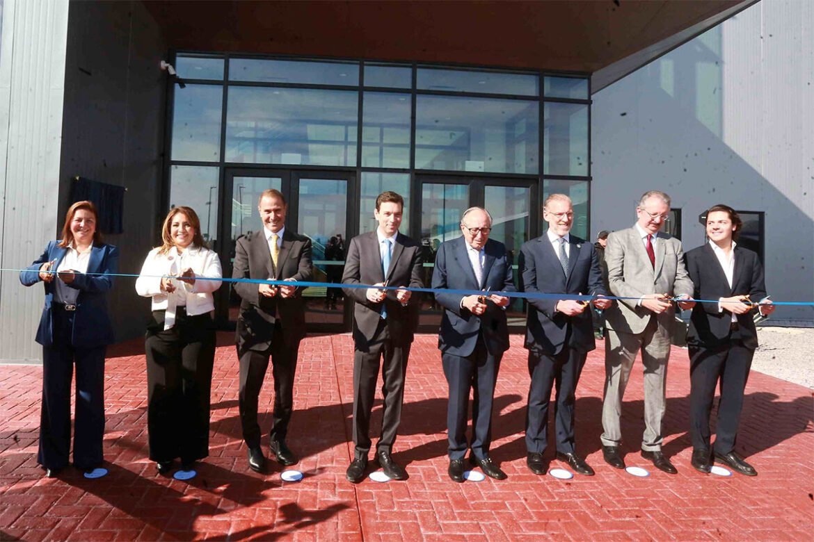 El funcionario estatal Marco Del Prete señaló que Abbott permite que en Querétaro se exploren nuevos nichos de mercado
