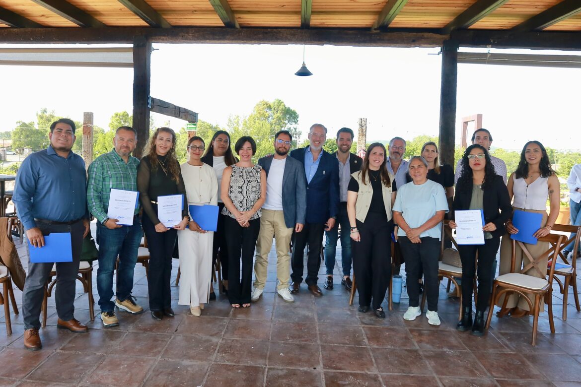 Querétaro capacita a productores vitivinícolas