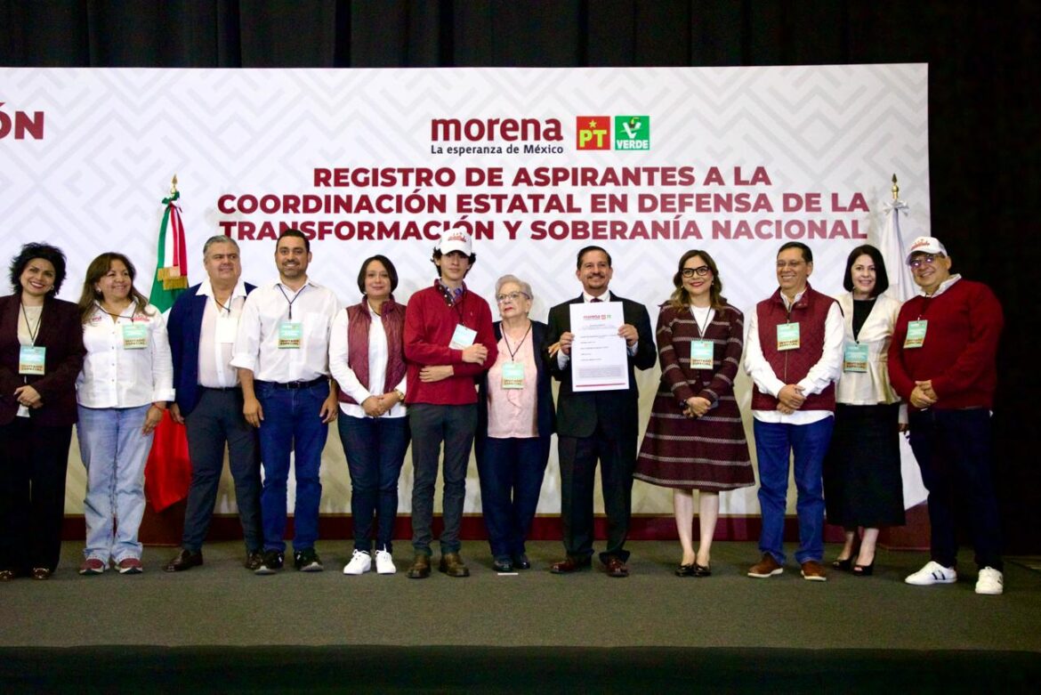 Queretanos se registran en Morena