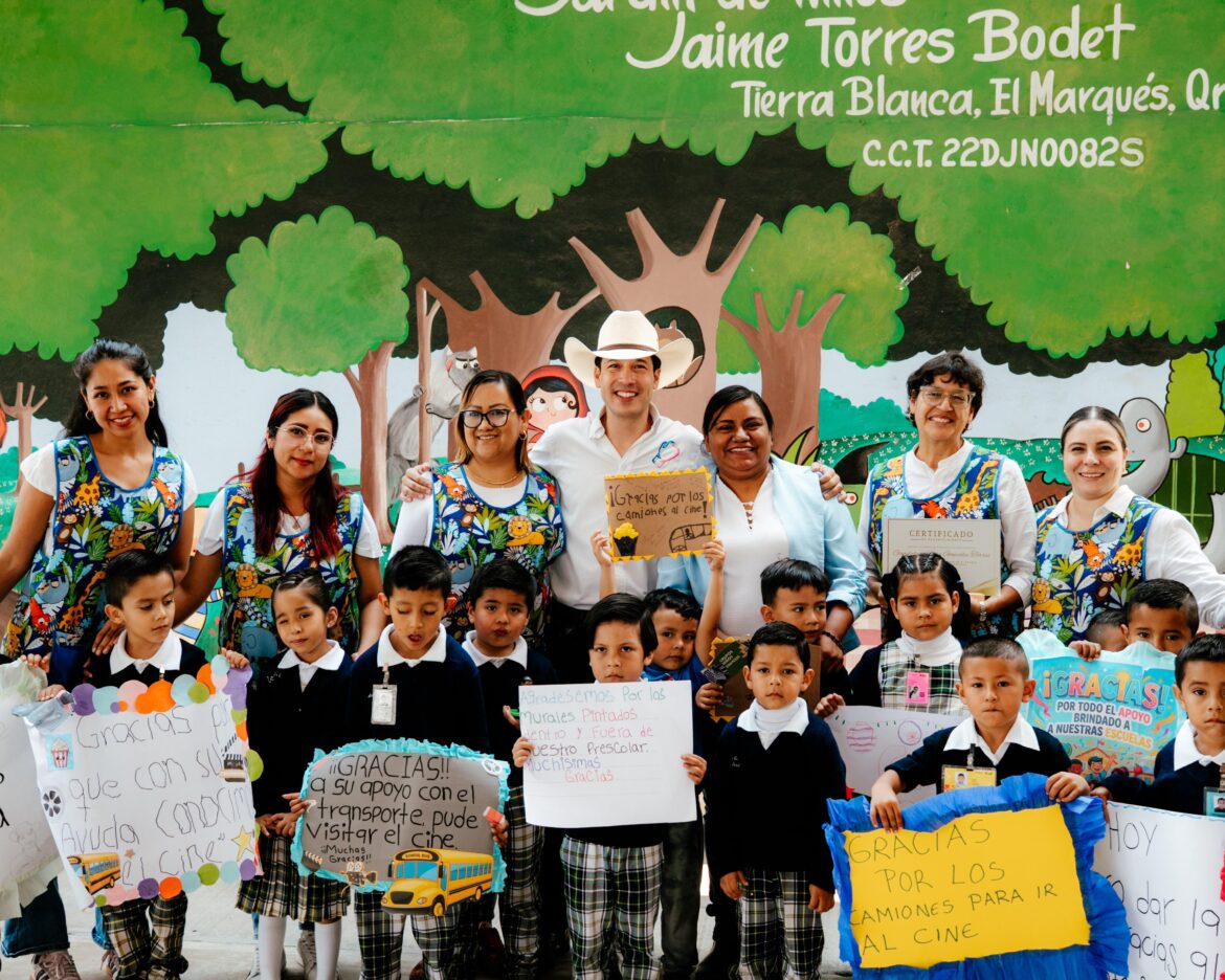 El Marqués entrega escuelas renovadas